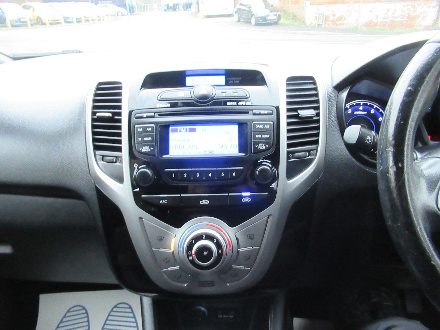 Used Hyundai Ix20 2011 for sale - 76993041: Photo 27