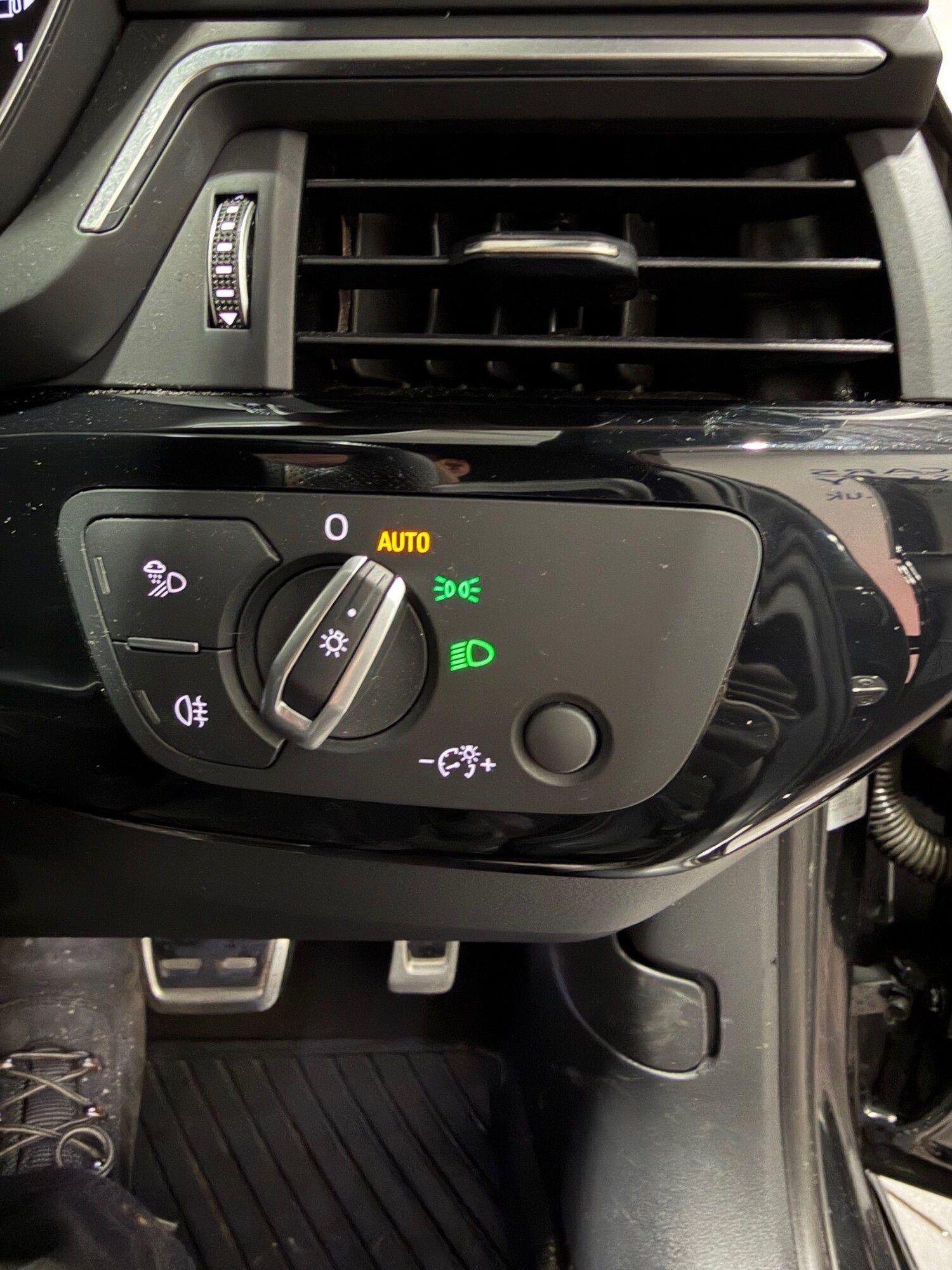 Used Audi A4 2019 for sale - 77387108: Photo 13