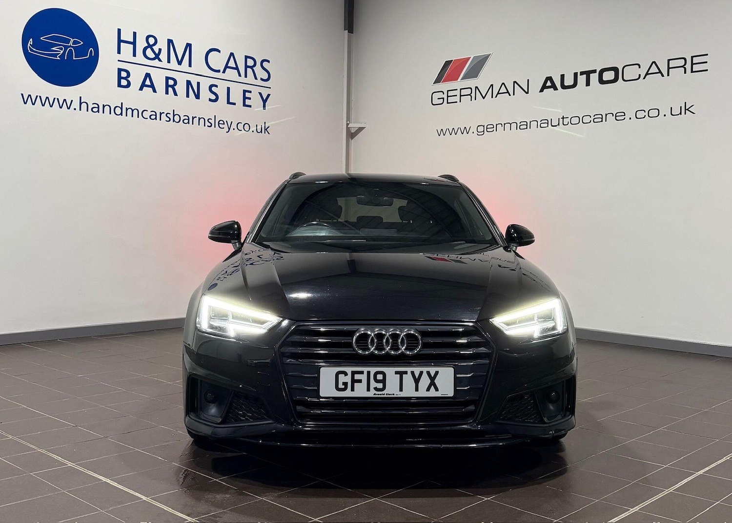 Used Audi A4 2019 for sale - 77387108: Photo 2