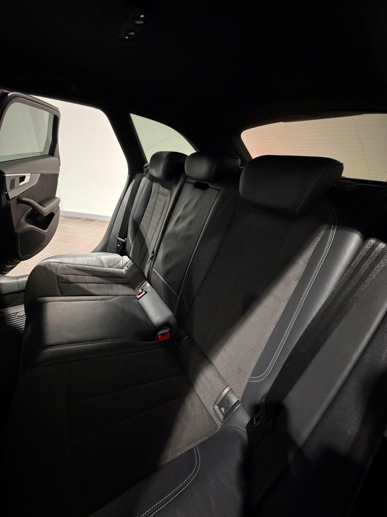 Used Audi A4 2019 for sale - 77387108: Photo 30