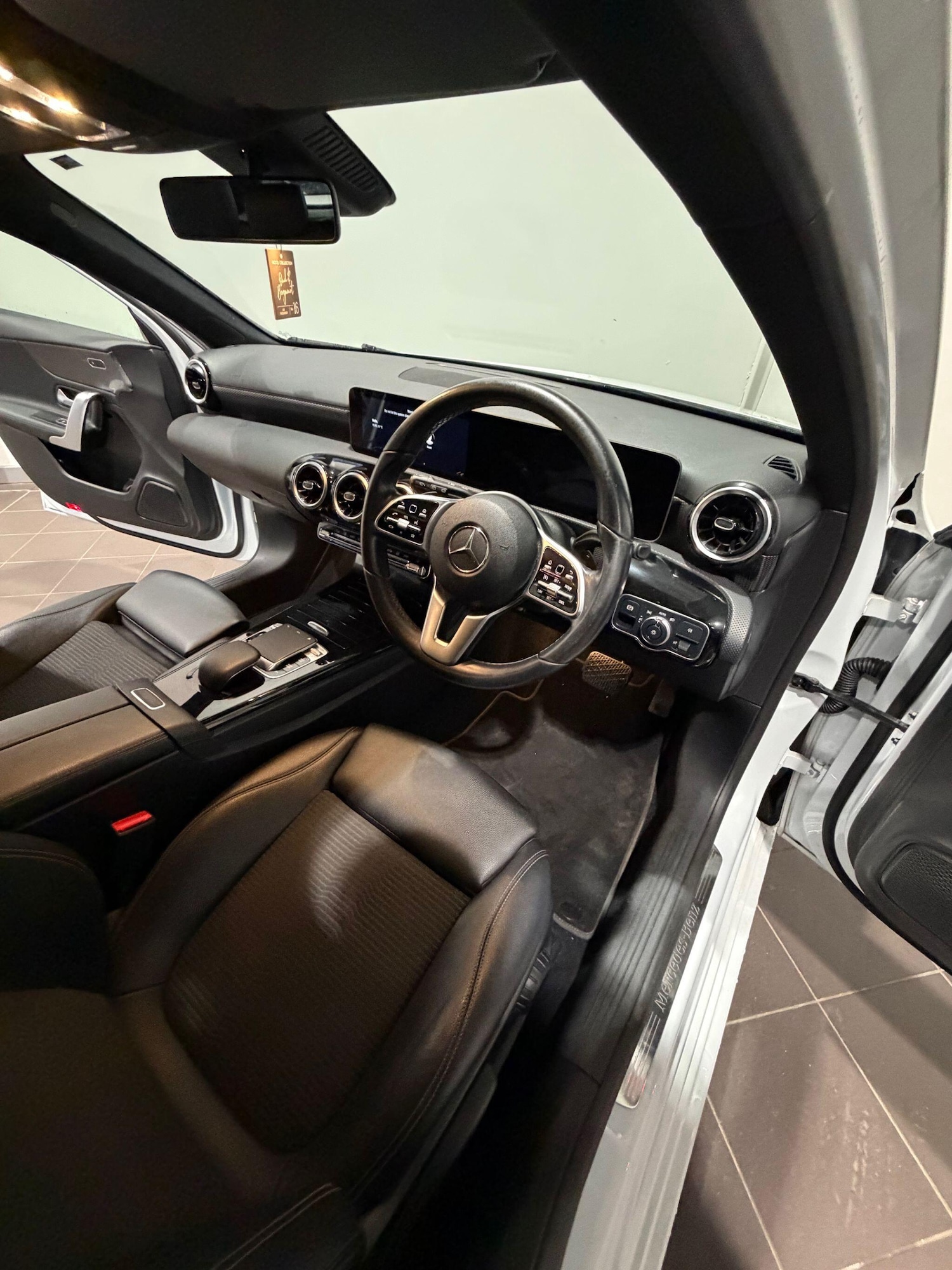 Used Mercedes-Benz A-Class 2019 for sale - 77386772: Photo 38