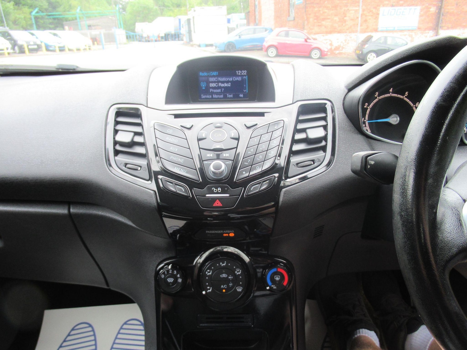 Used Ford Fiesta 2015 for sale - 77344023: Photo 28