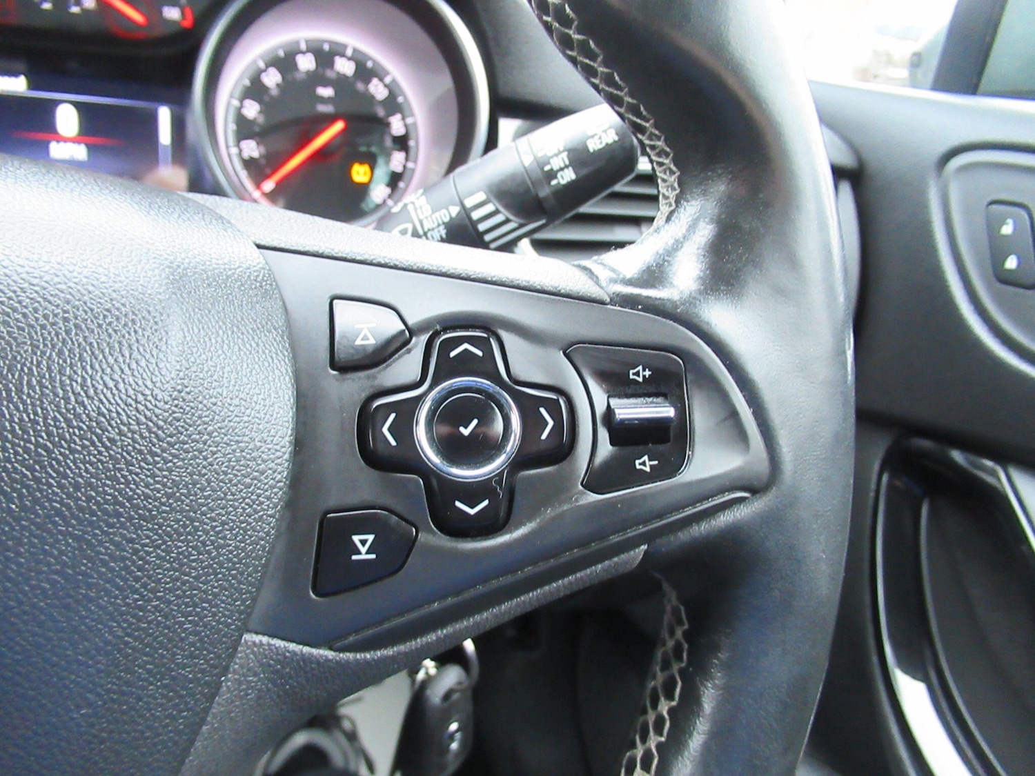 Used Vauxhall Astra 2017 for sale - 77598441: Photo 26