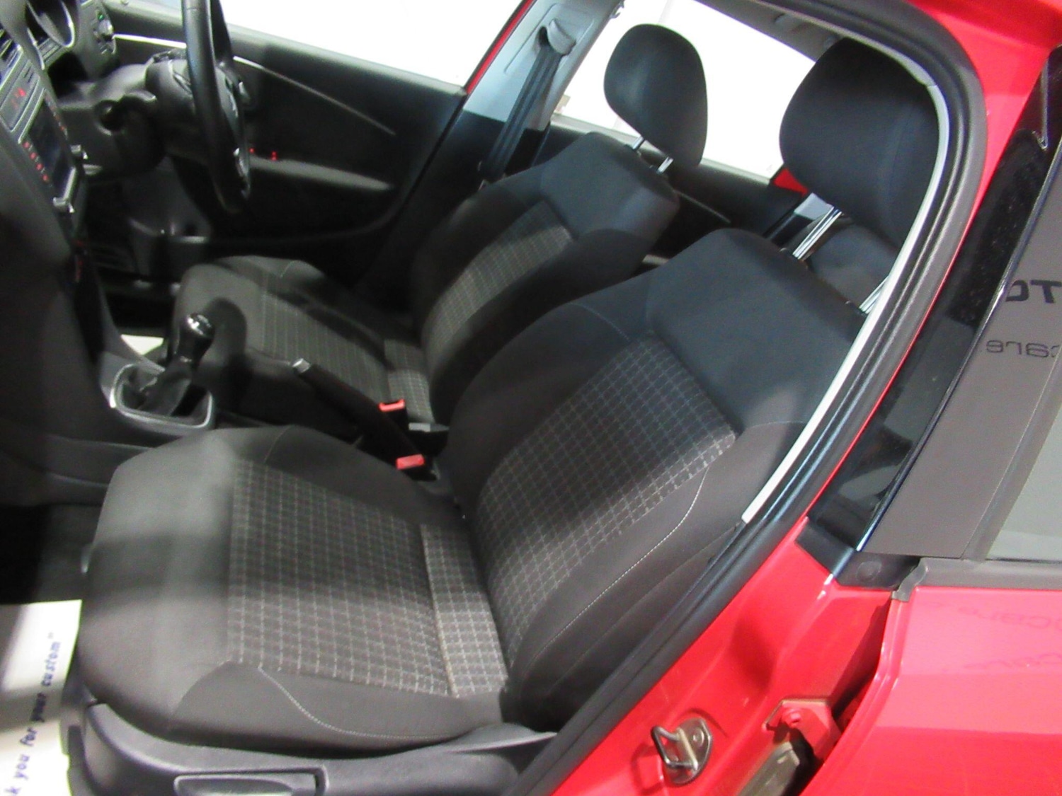 Used Volkswagen Polo 2014 for sale - 76123088: Photo 17