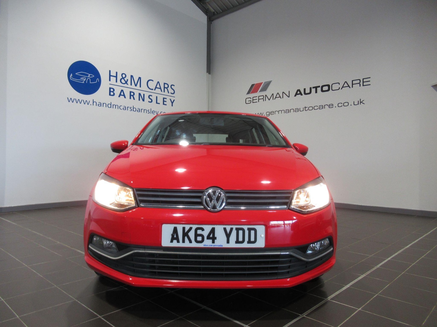 Used Volkswagen Polo 2014 for sale - 76123088: Photo 2