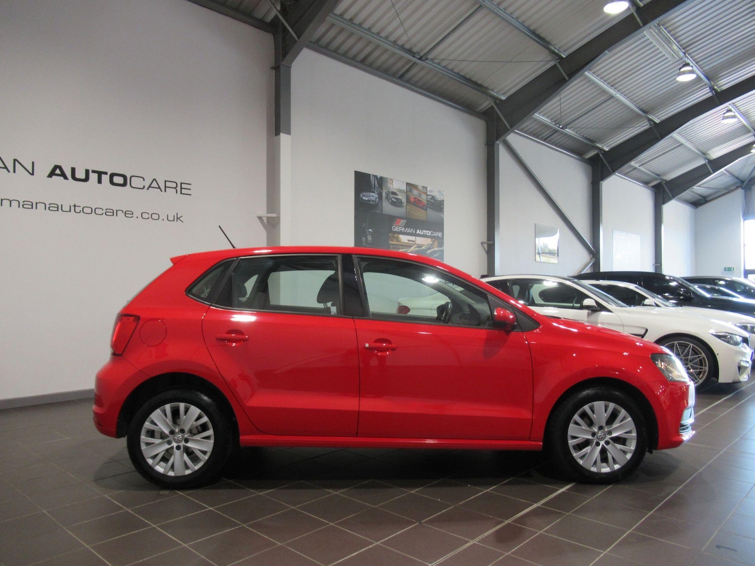 Used Volkswagen Polo 2014 for sale - 76123088: Photo 4