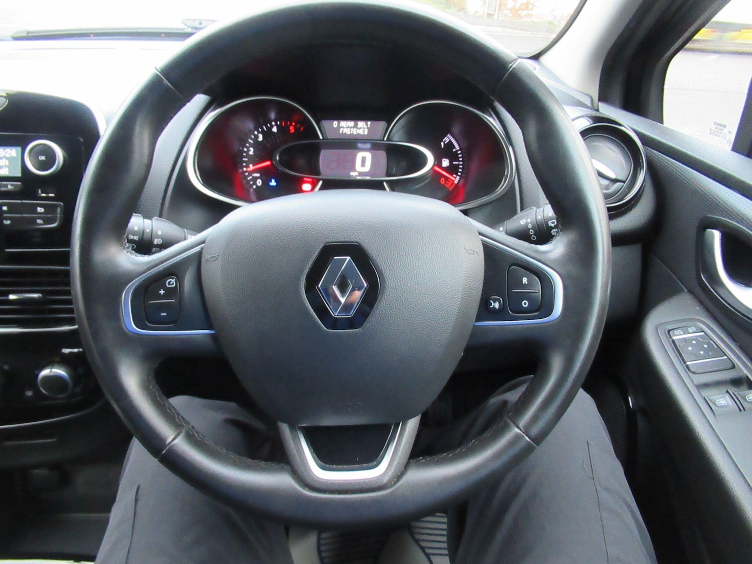Used Renault Clio 2025 for sale - 77016297: Photo 22