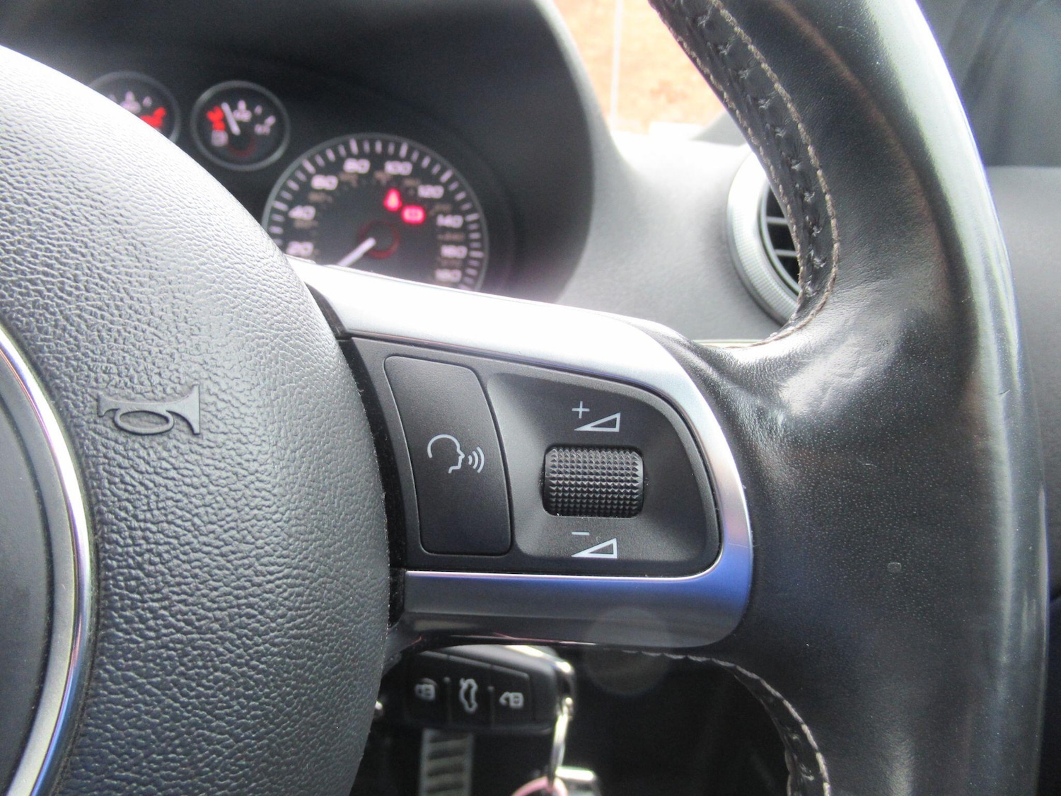 Used Audi A3 2011 for sale - 77957569: Photo 28