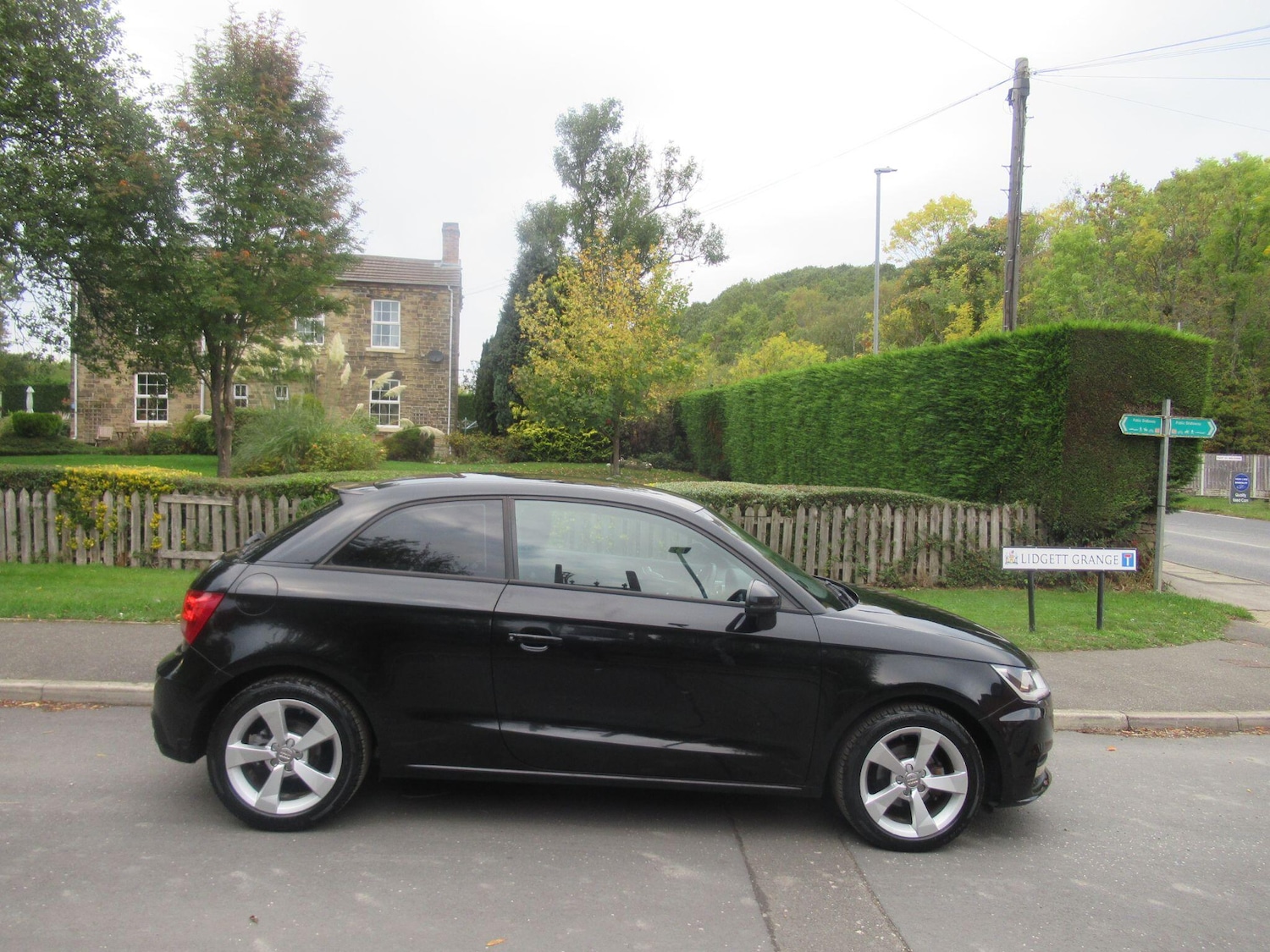 Used Audi A1 2016 for sale - 76072105: Photo 3