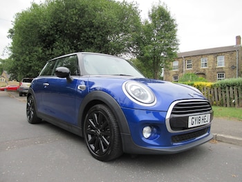 Used MINI Hatch 2018 for sale - 75609376: Photo