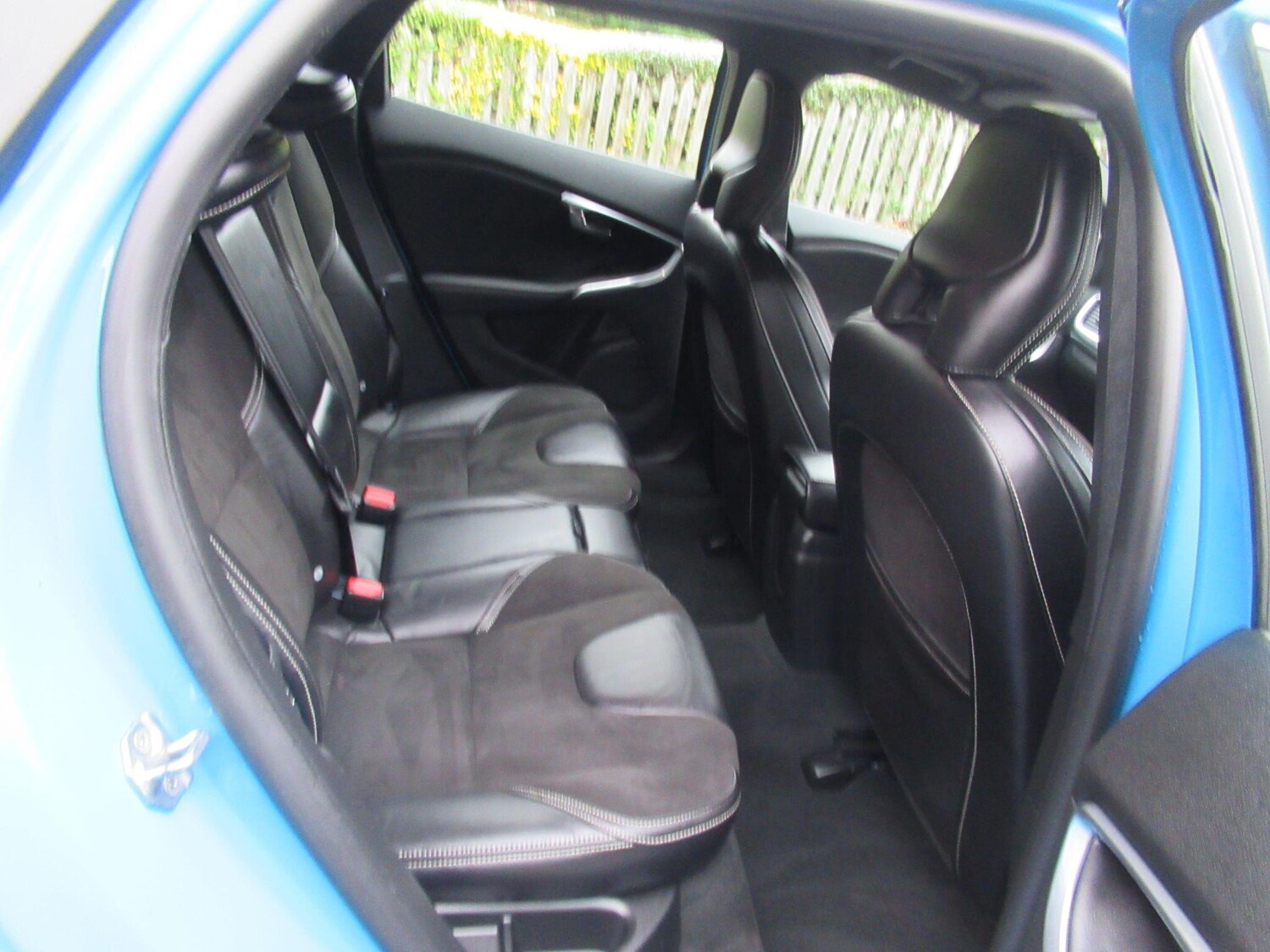 Used Volvo V40 2015 for sale - 76239350: Photo 18