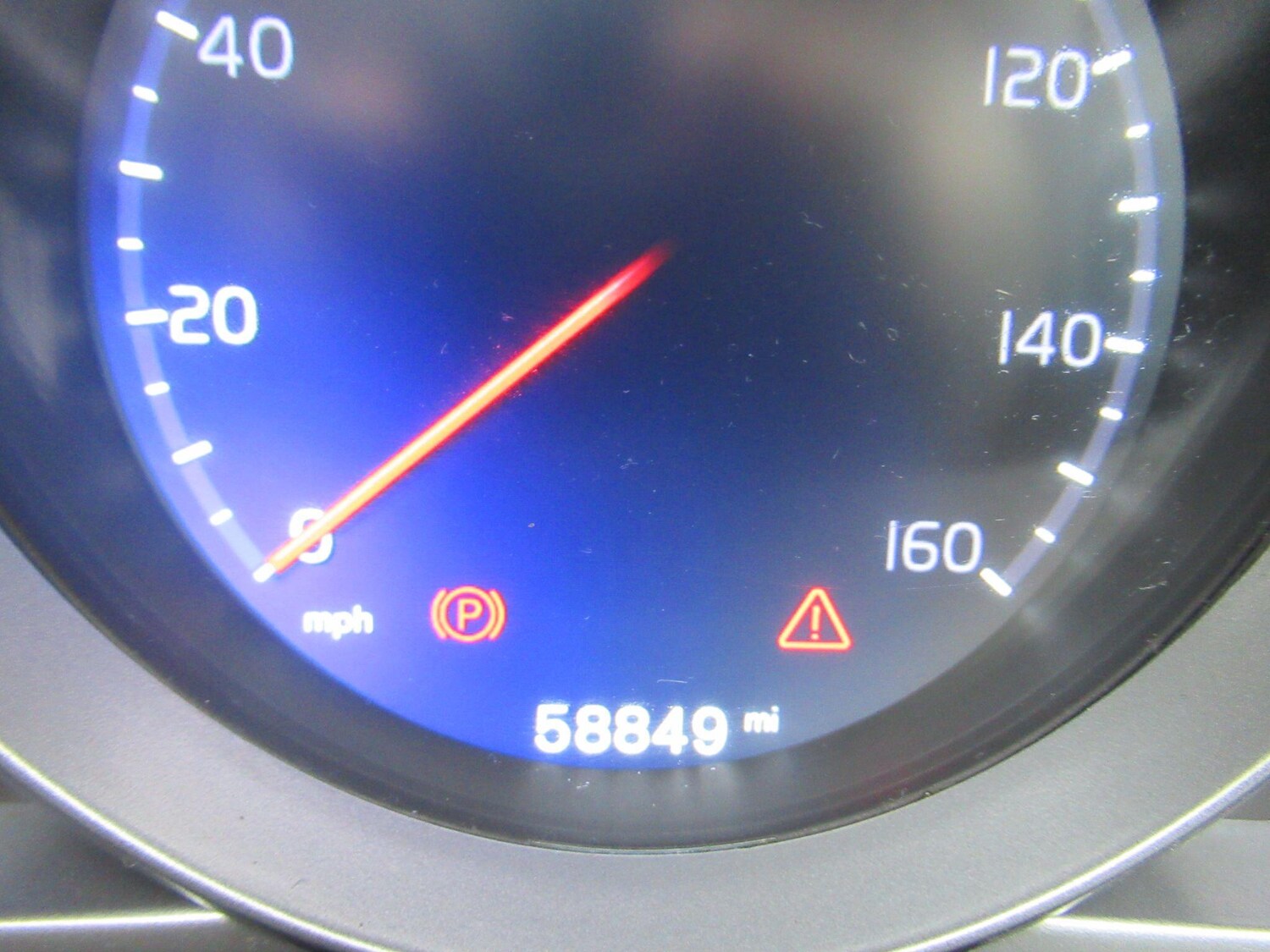 Used Volvo V40 2015 for sale - 76239350: Photo 26