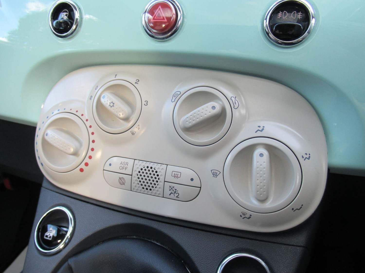 Used Fiat 500 2016 for sale - 75991408: Photo 30