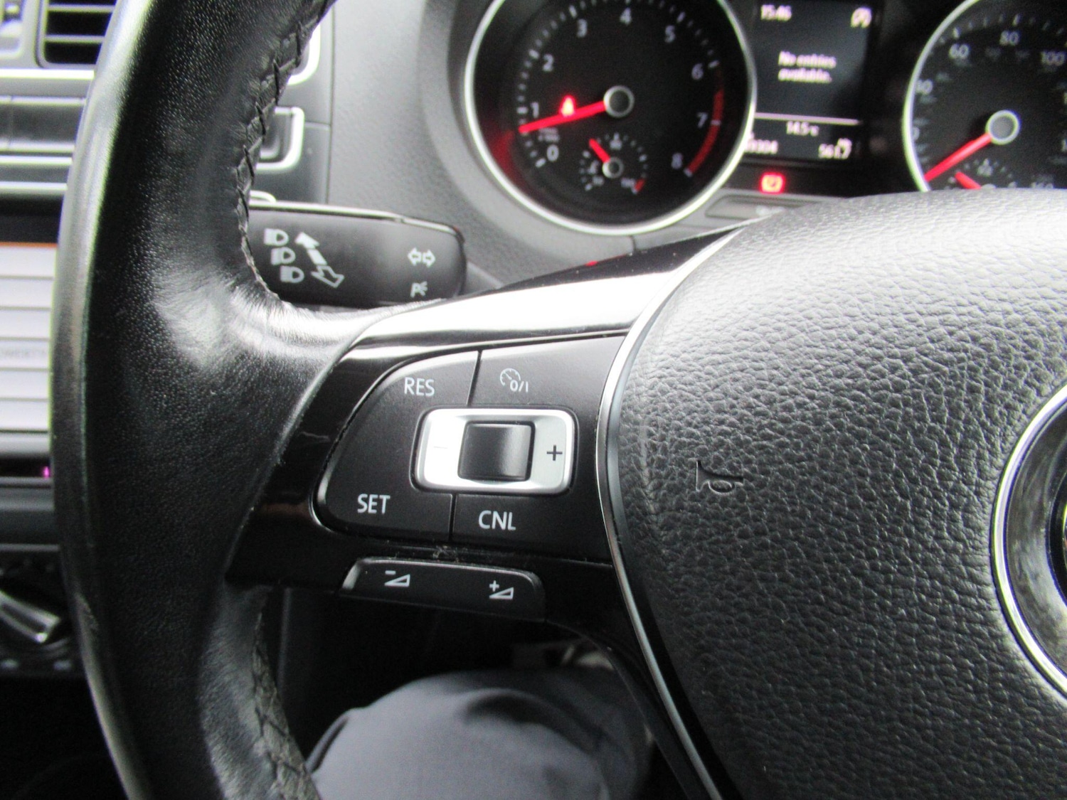 Used Volkswagen Polo for sale - 77958335: Photo 23