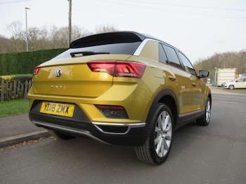 Used Volkswagen T-Roc 2018 for sale - 78517156: Photo
