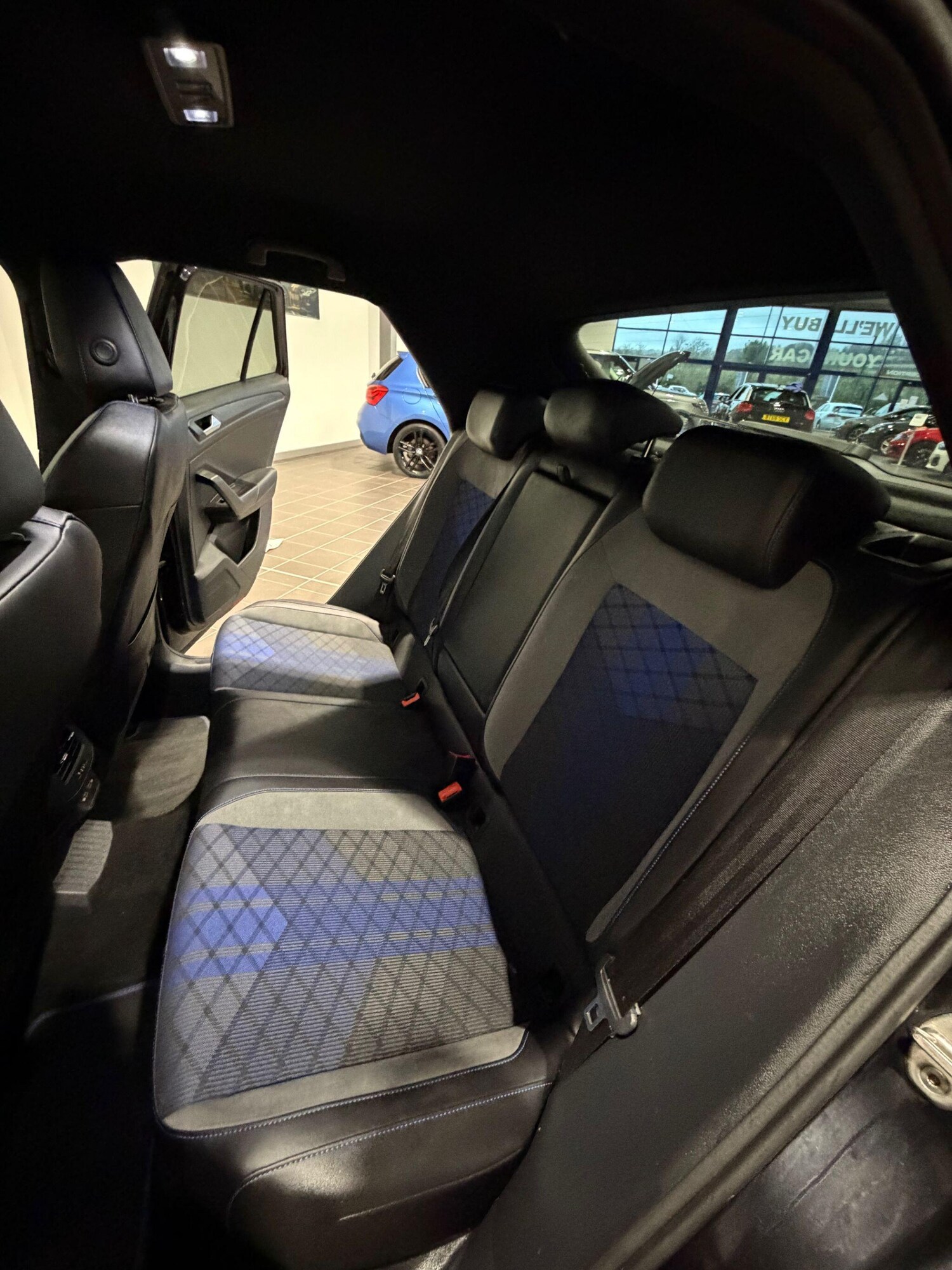 Used Volkswagen T-Roc 2023 for sale - 77560002: Photo 15