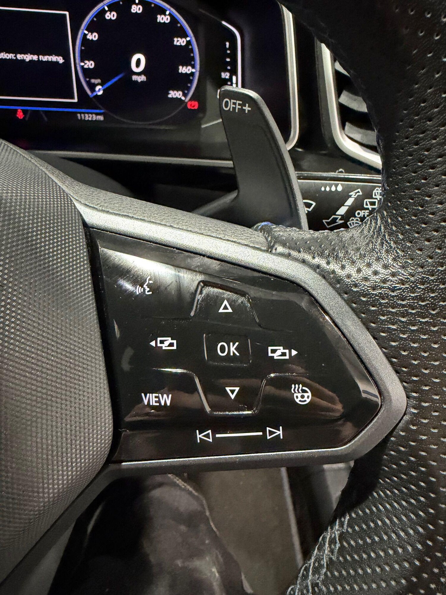 Used Volkswagen T-Roc 2023 for sale - 77560002: Photo 17