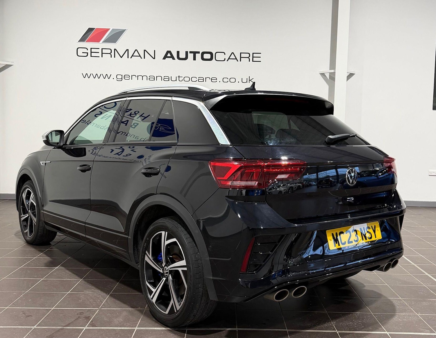 Used Volkswagen T-Roc 2023 for sale - 77560002: Photo 4