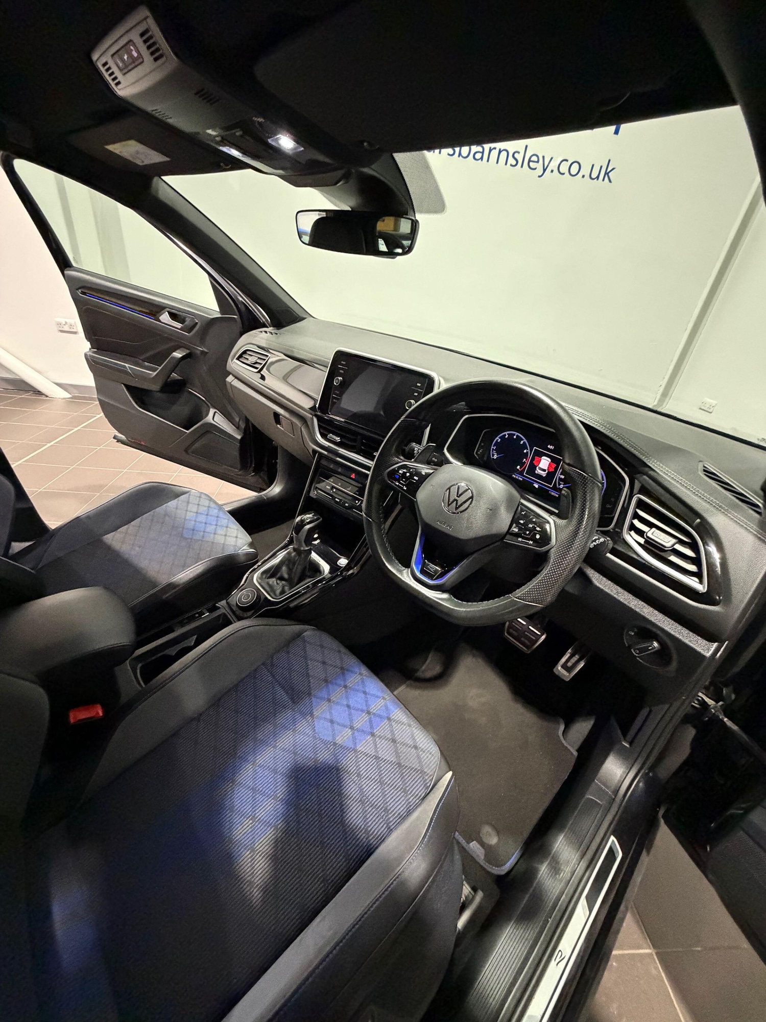 Used Volkswagen T-Roc 2023 for sale - 77560002: Photo 9