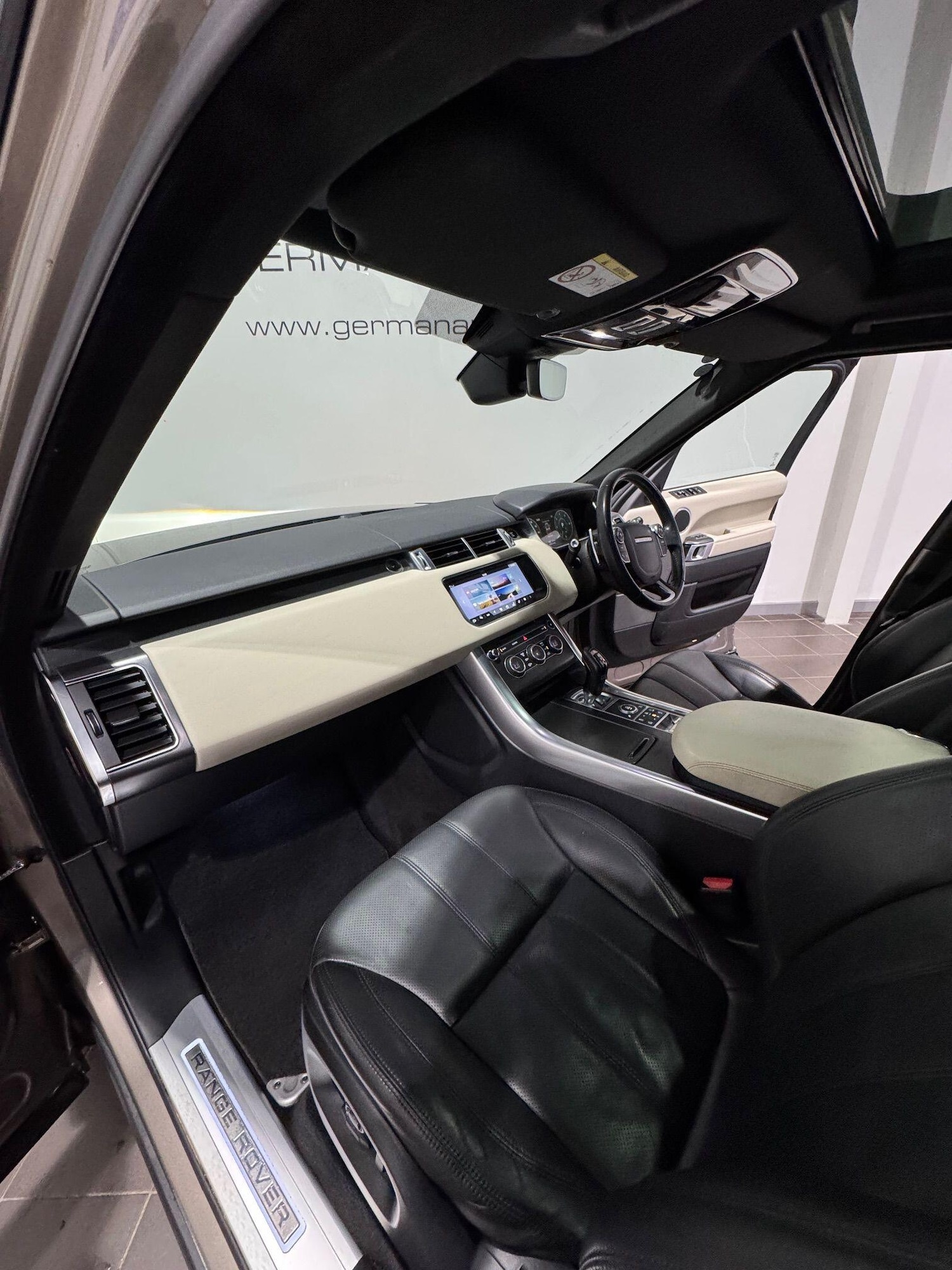 Used Land Rover Range Rover Sport 2017 for sale - 76865660: Photo 48