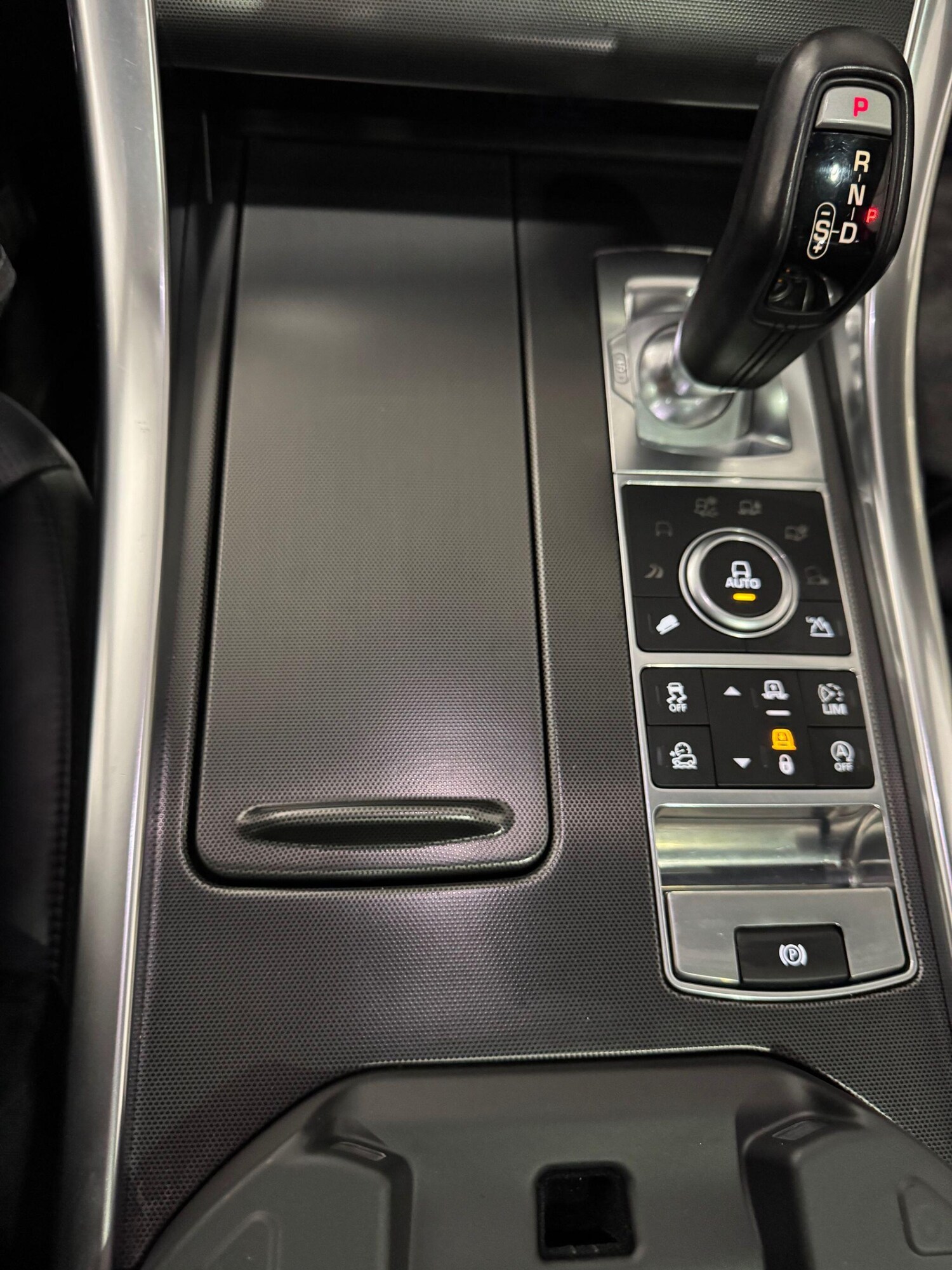 Used Land Rover Range Rover Sport 2017 for sale - 76865660: Photo 50