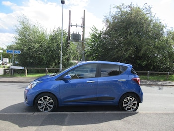 Hyundai - i10