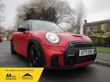 Used MINI Hatch 2021 for sale - 77305836: Photo