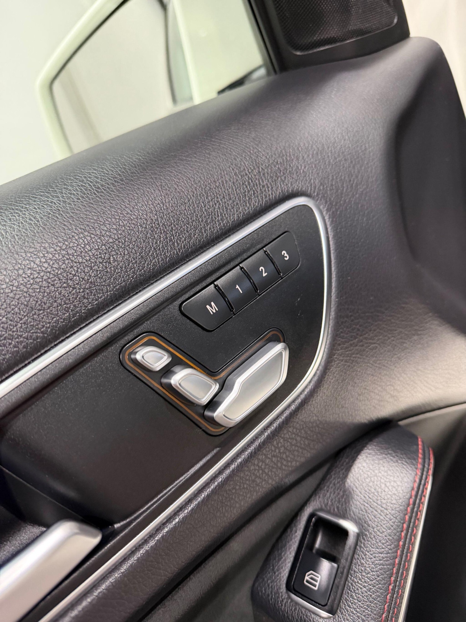 Used Mercedes-Benz A-Class 2016 for sale - 77550073: Photo 13