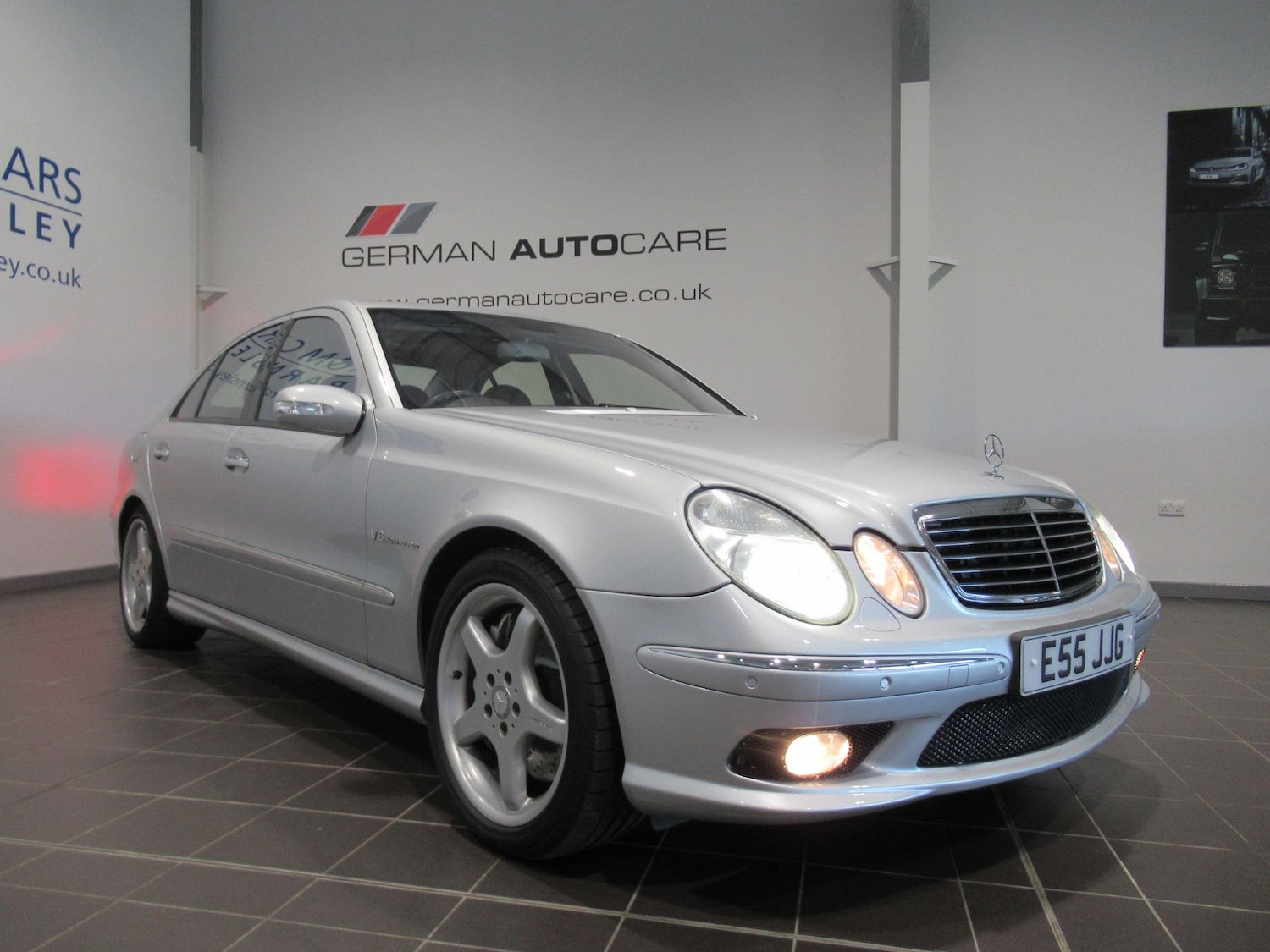 Used Mercedes-Benz E Class 2015 for sale - 76976718: Photo 2