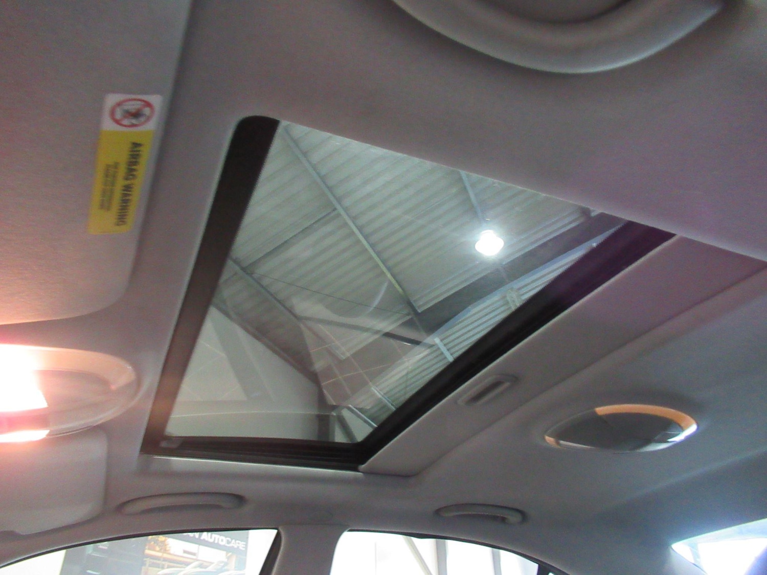 Used Mercedes-Benz E Class 2015 for sale - 76976718: Photo 24