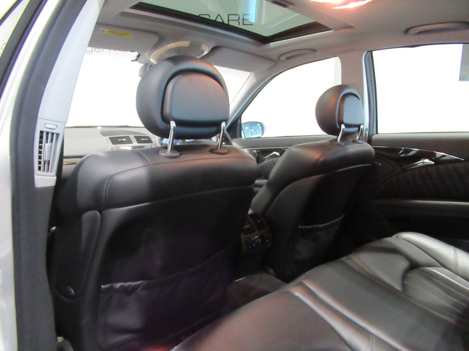 Used Mercedes-Benz E Class 2015 for sale - 76976718: Photo 27