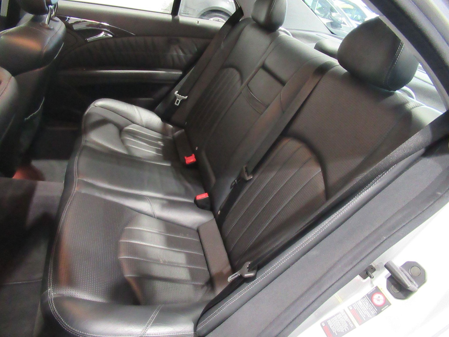 Used Mercedes-Benz E Class 2015 for sale - 76976718: Photo 28