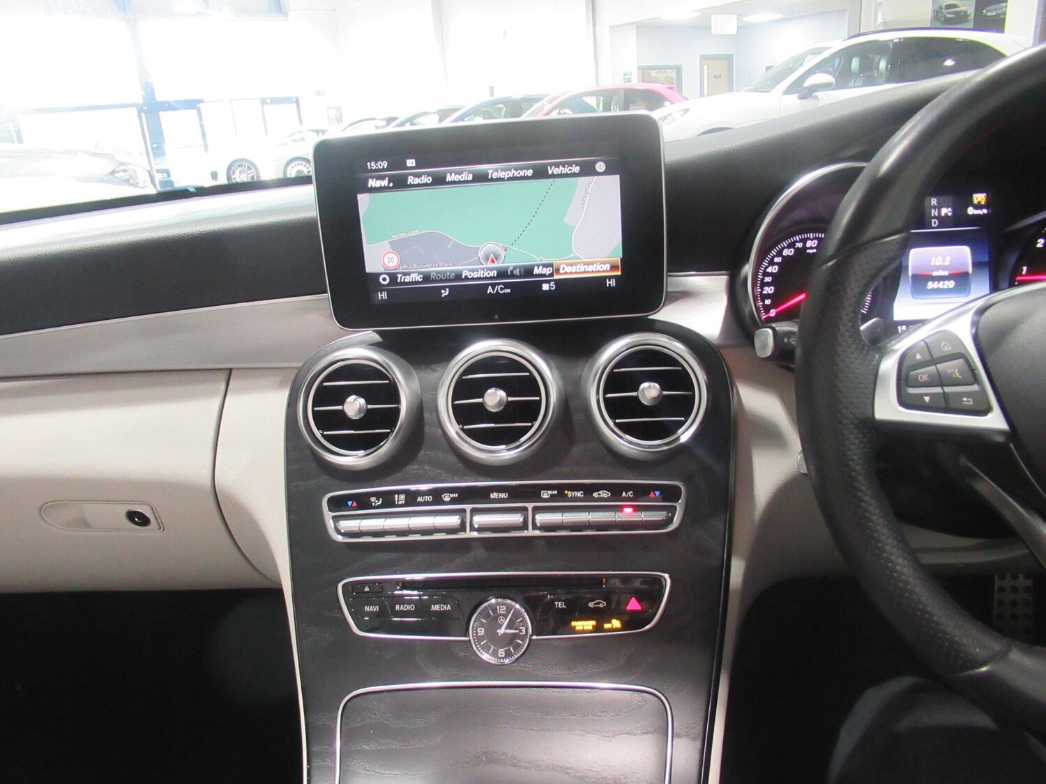 Used Mercedes-Benz C Class 2018 for sale - 76360633: Photo 42