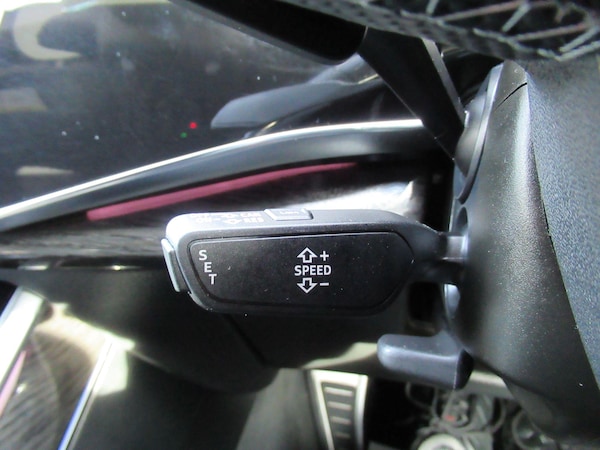 Used Audi Q8 2021 for sale - 74023758: Photo 32