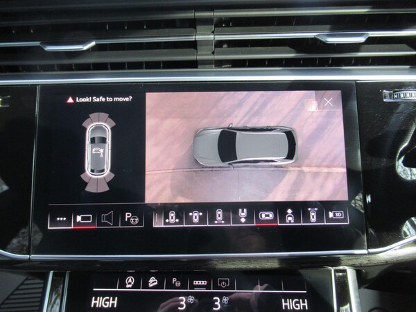 Used Audi Q8 2021 for sale - 74023758: Photo 45