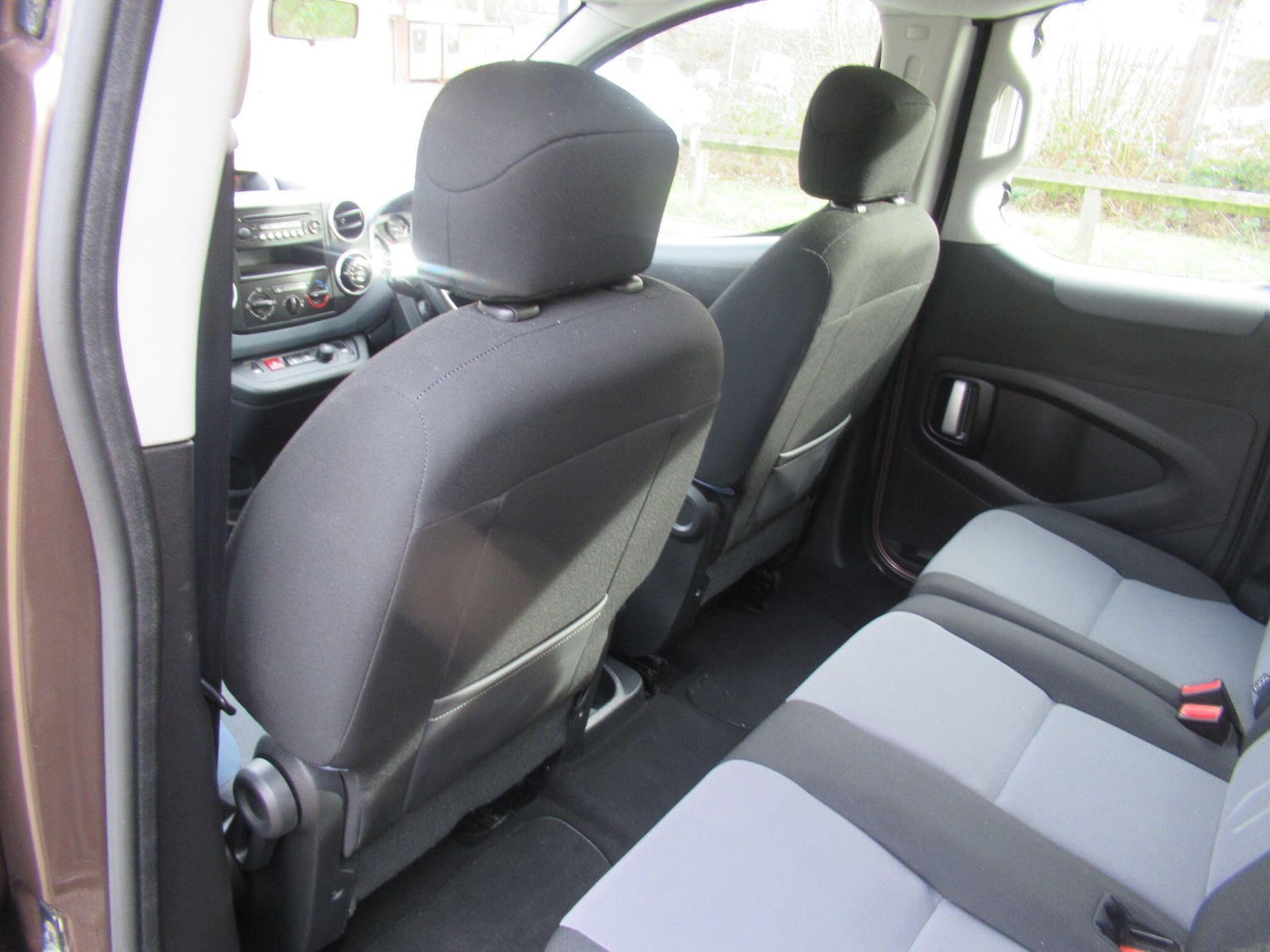 Used Peugeot Partner Tepee 2013 for sale - 77958128: Photo 18