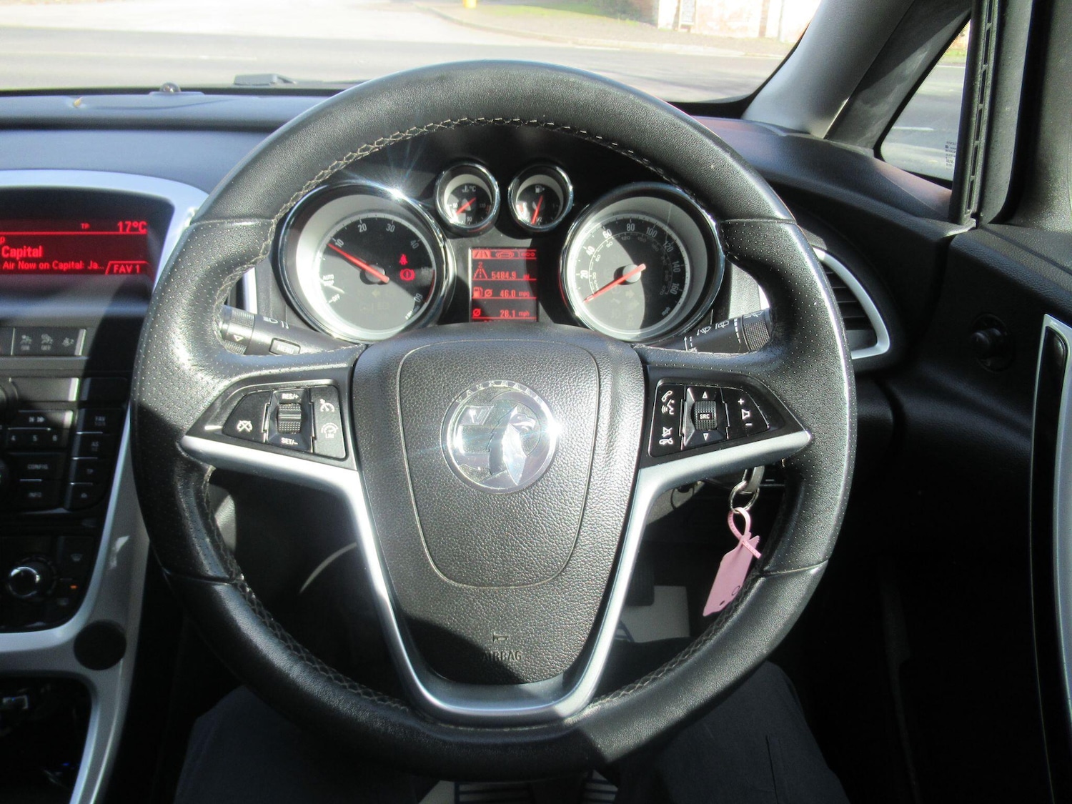 Used Vauxhall Astra for sale - 76995978: Photo 22