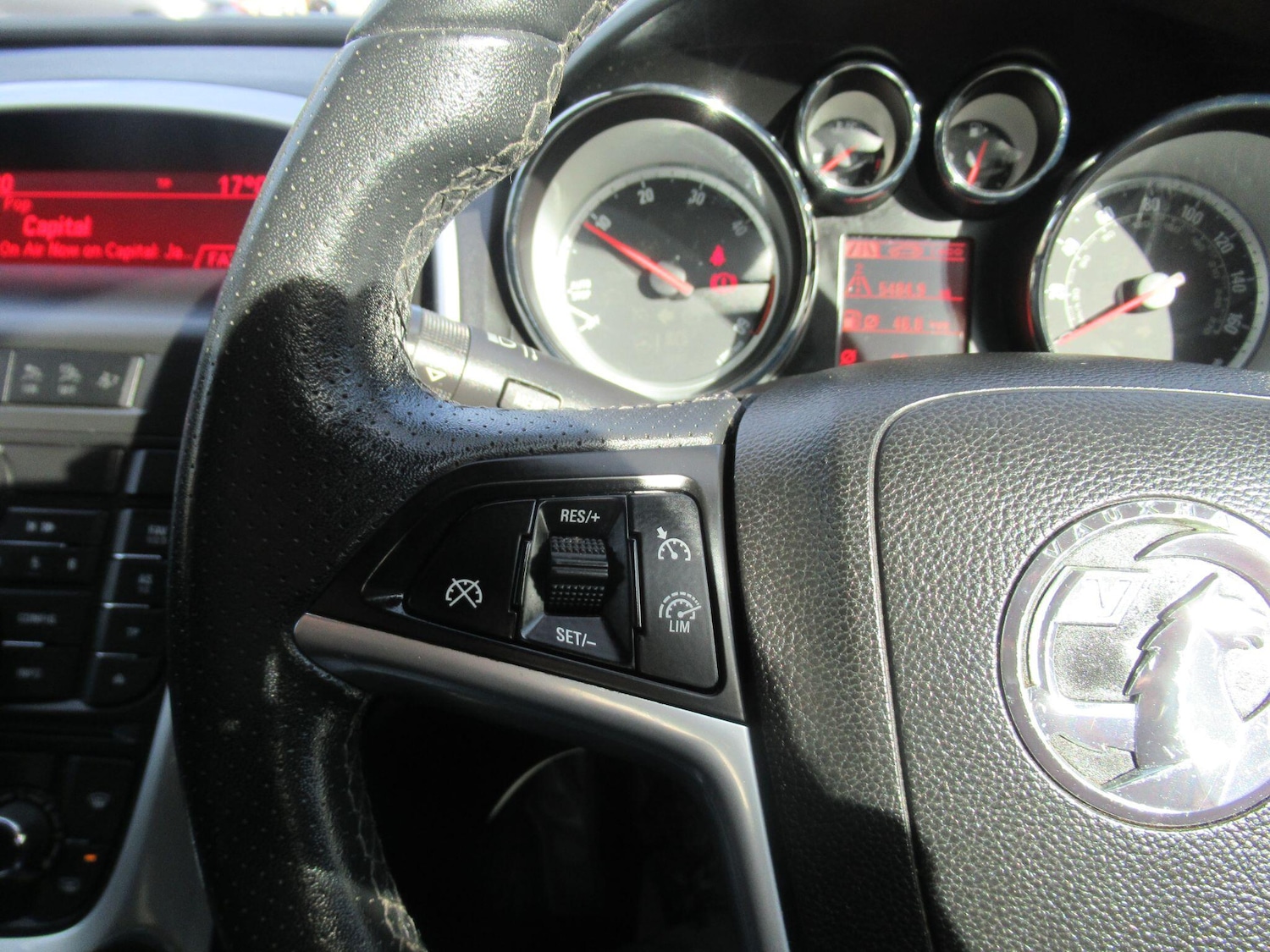 Used Vauxhall Astra for sale - 76995978: Photo 23