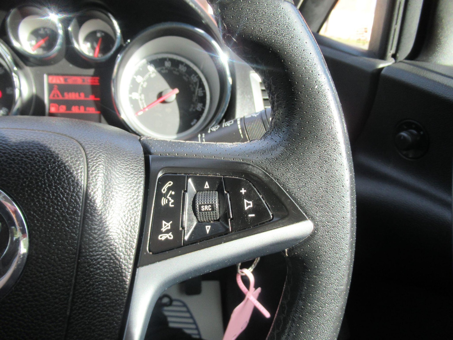 Used Vauxhall Astra for sale - 76995978: Photo 24