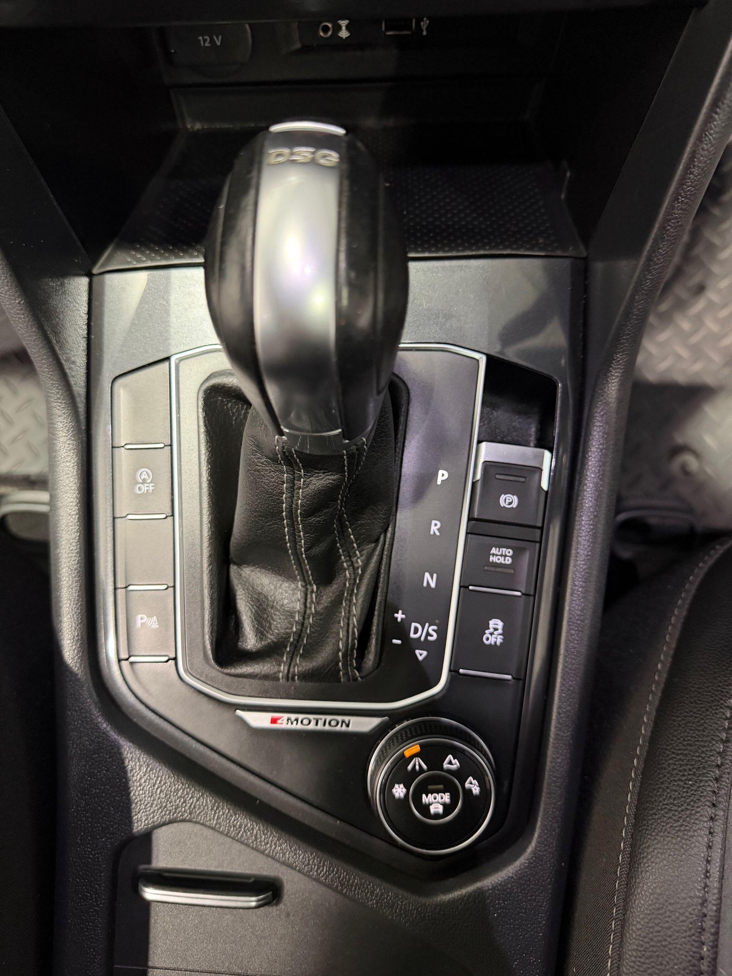 Used Volkswagen Tiguan for sale - 77705517: Photo 10