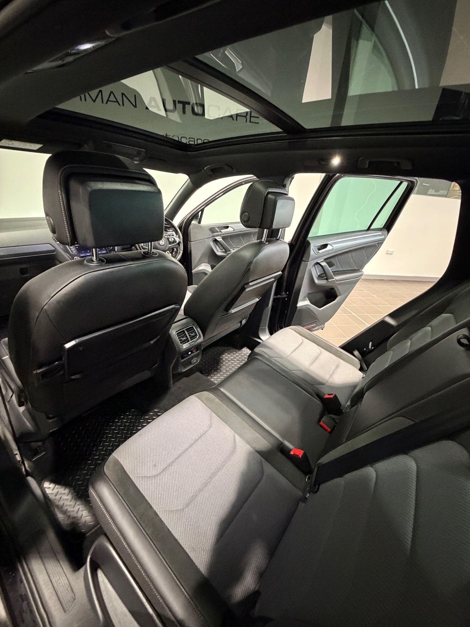 Used Volkswagen Tiguan for sale - 77705517: Photo 34