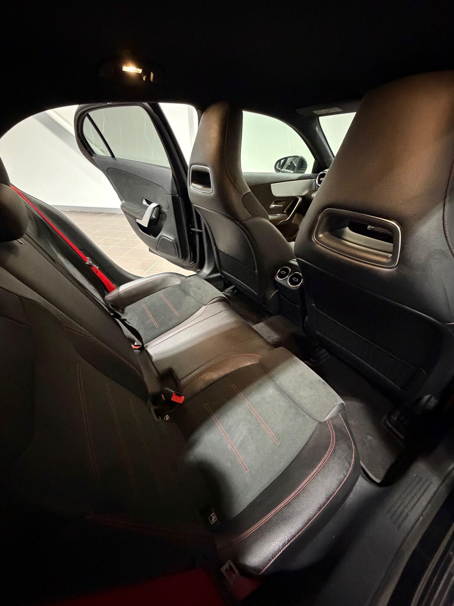 Used Mercedes-Benz A-Class for sale - 77956923: Photo 40