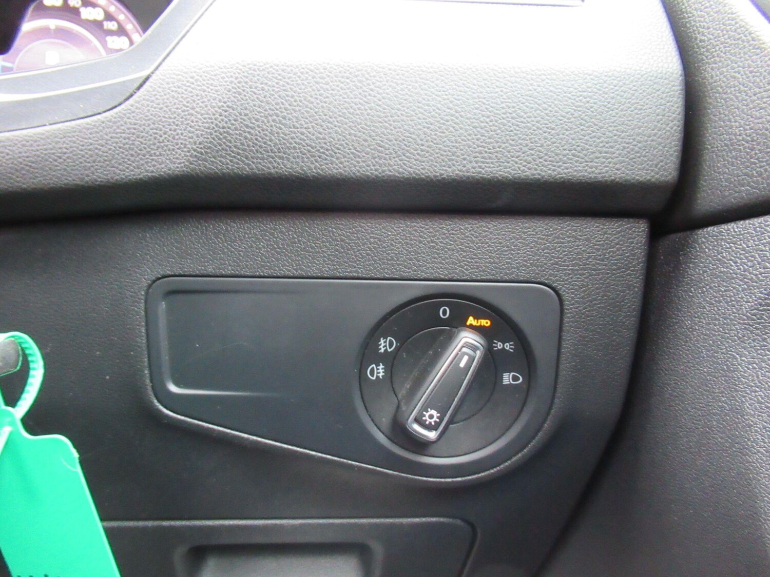 Used Volkswagen Tiguan 2018 for sale - 77840970: Photo 29