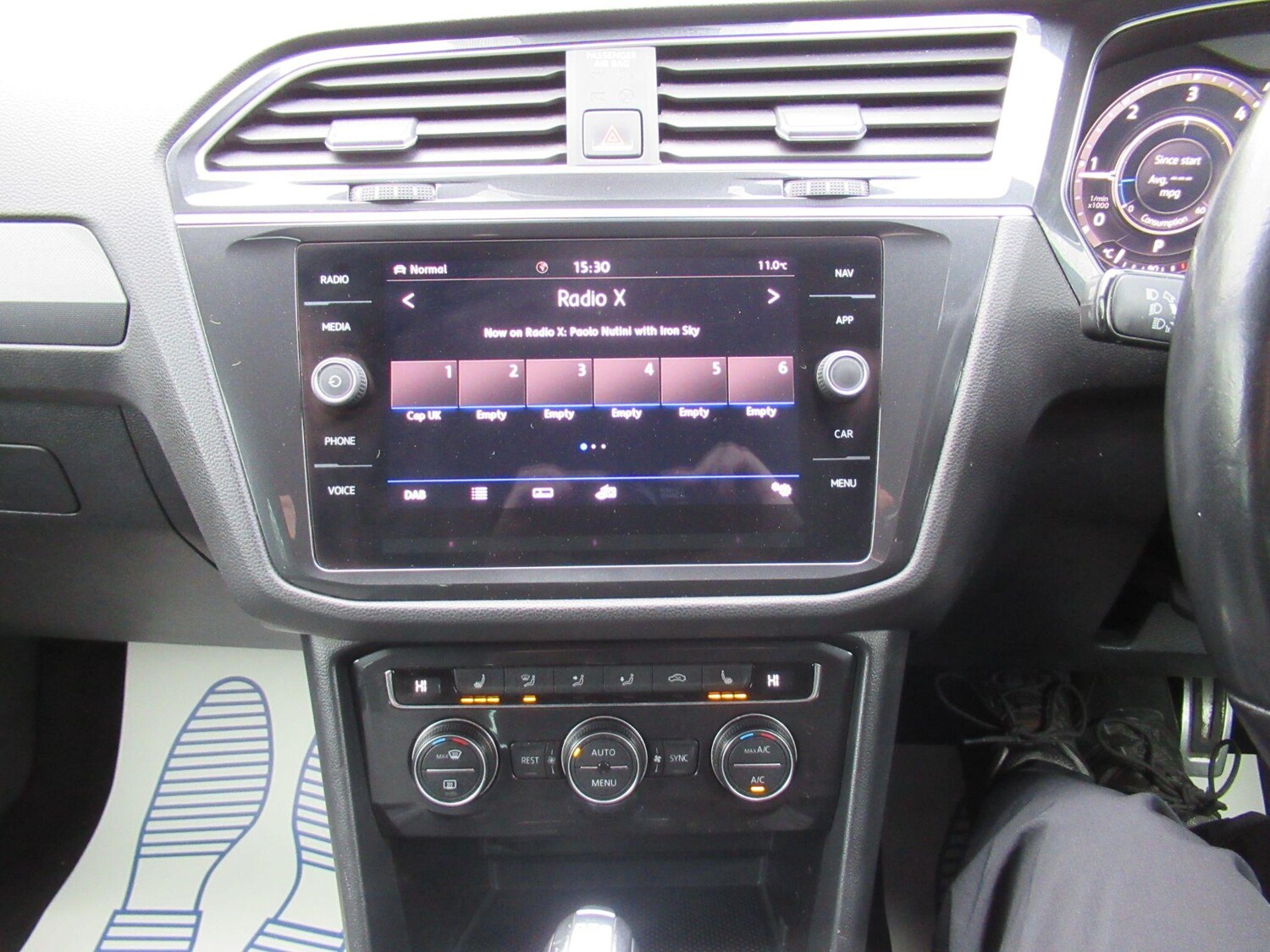 Used Volkswagen Tiguan 2018 for sale - 77840970: Photo 32