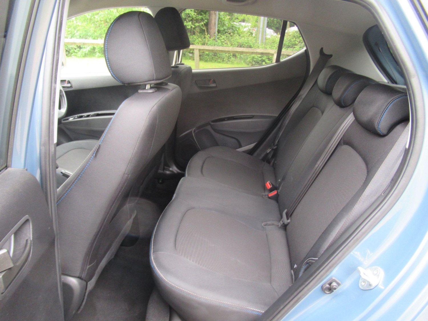 Used Hyundai i10 2016 for sale - 76714540: Photo 15