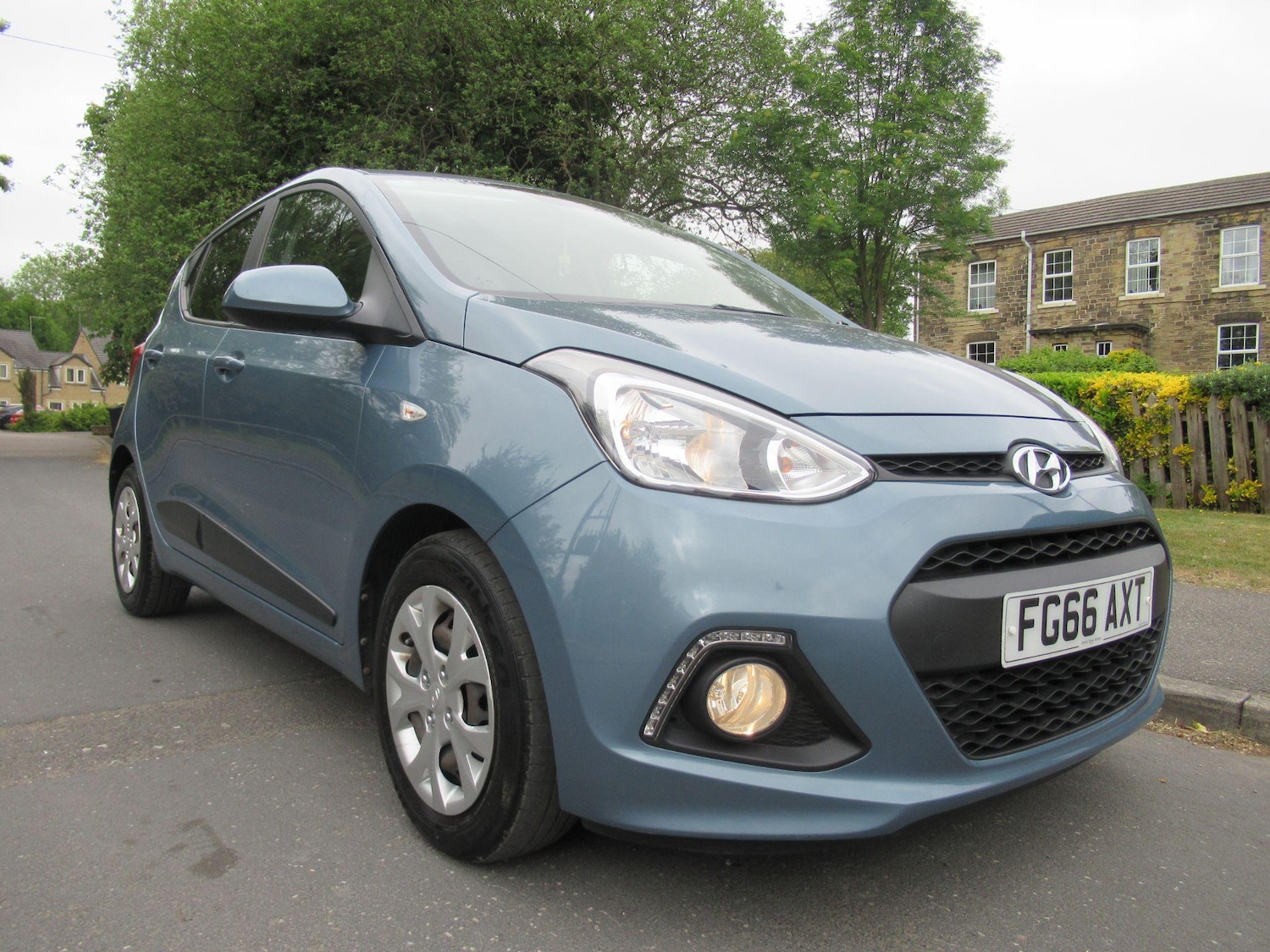 Used Hyundai i10 2016 for sale - 76714540: Photo 2