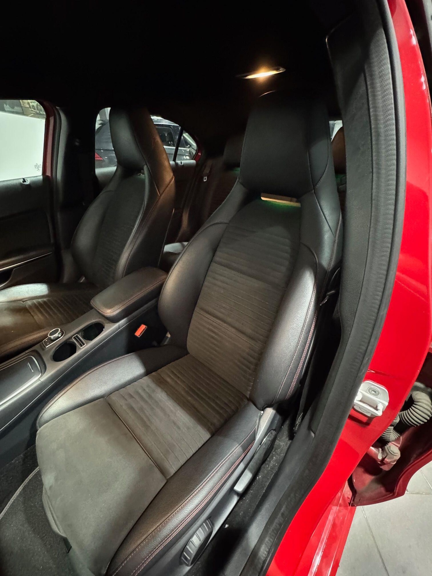 Used Mercedes-Benz A-Class for sale - 76753220: Photo 33