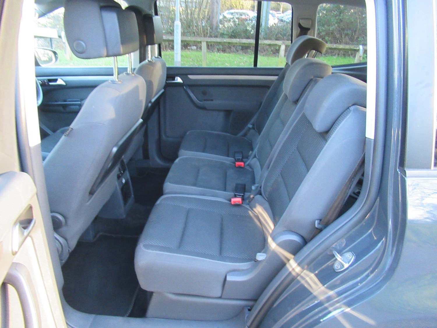 Used Volkswagen Touran 2014 for sale - 77793419: Photo 15