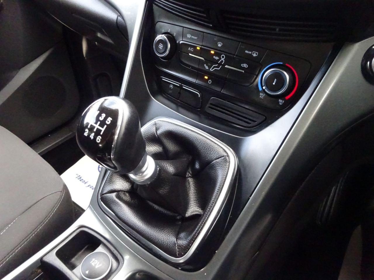 Used Ford Kuga 2017 for sale - 76987855: Photo 37