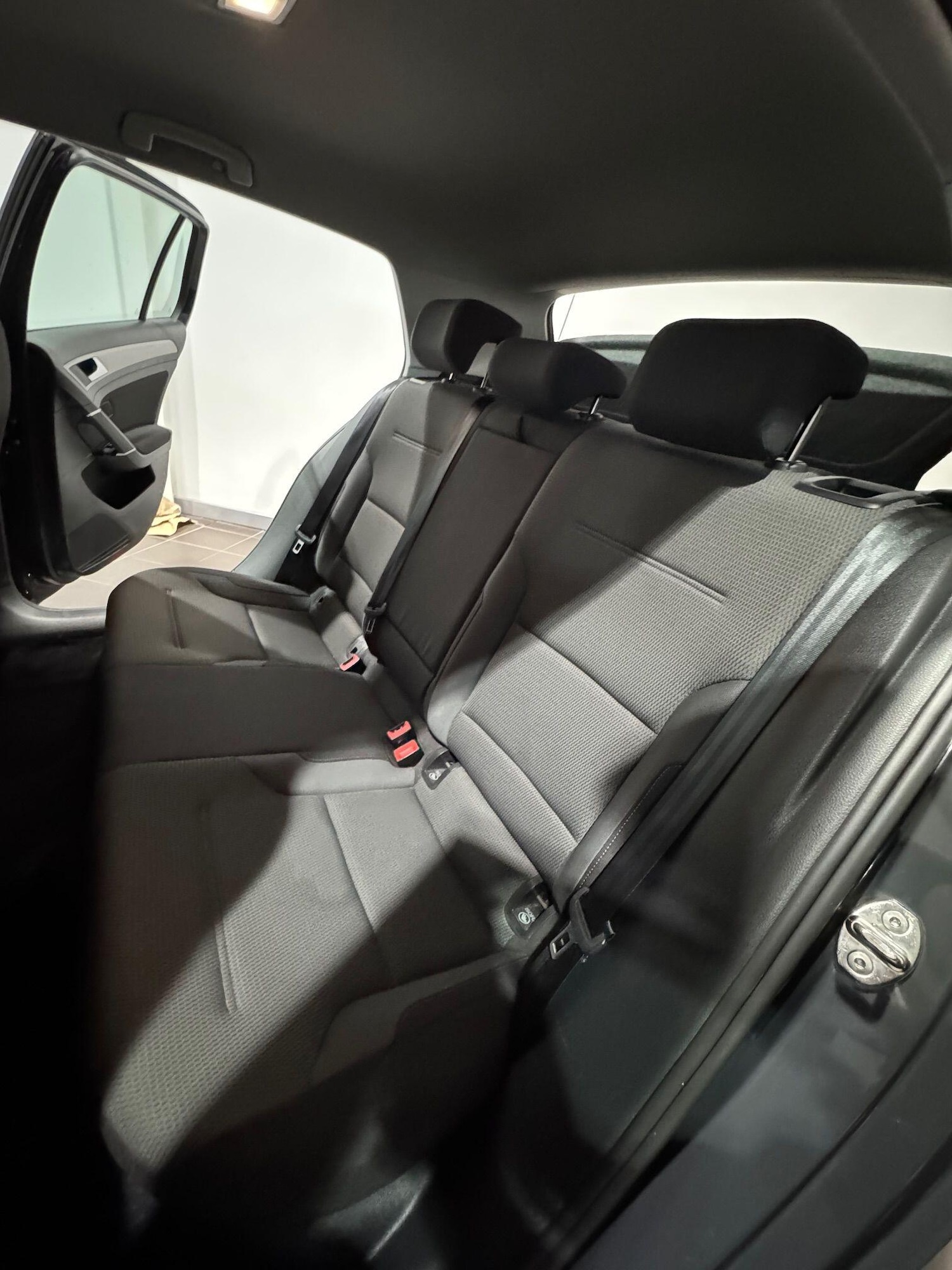 Used Volkswagen Golf 2017 for sale - 76865834: Photo 16